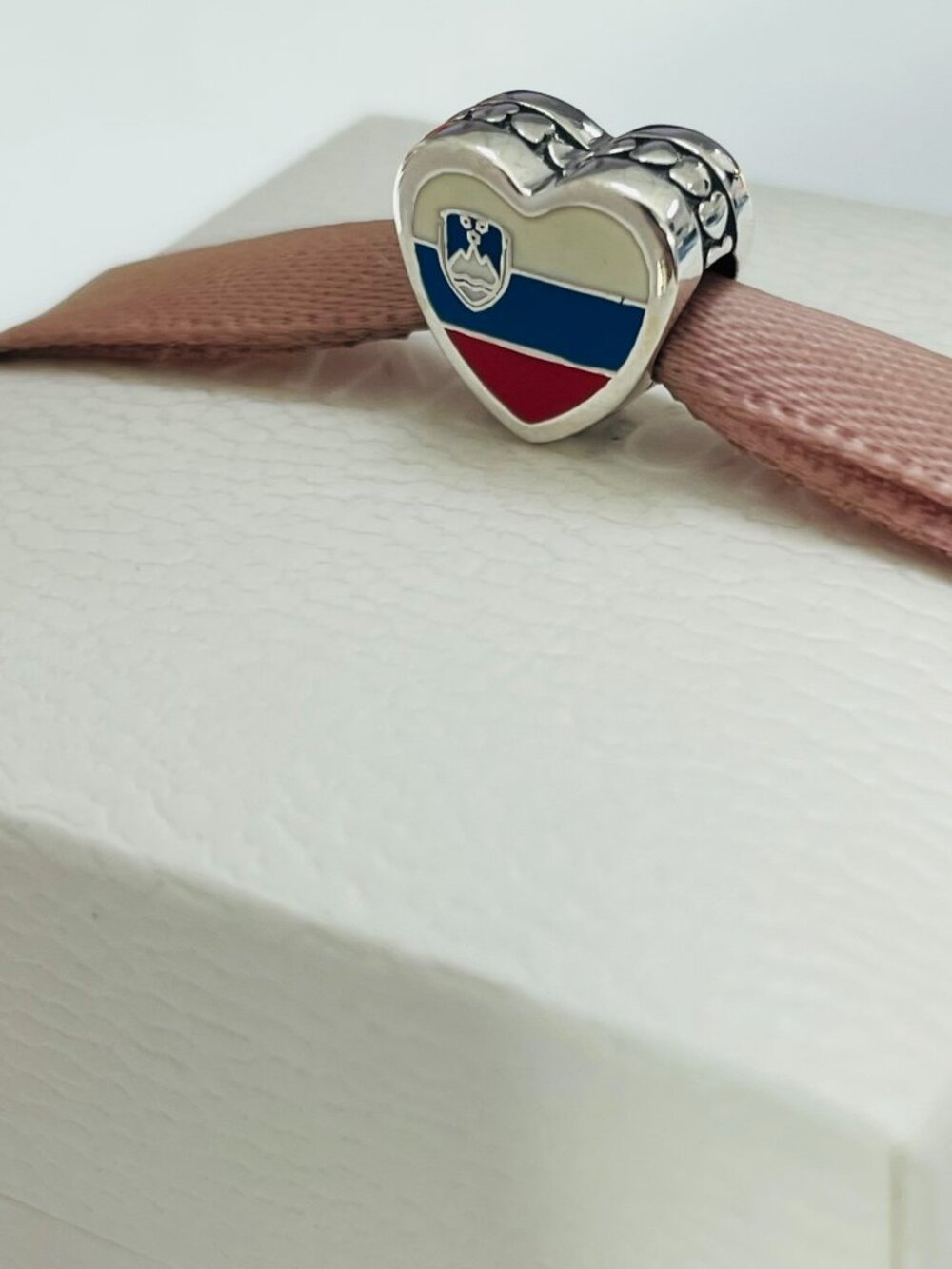 Pandora Slovenia Flag I Love Slovenia Exclusive Heart Charm
